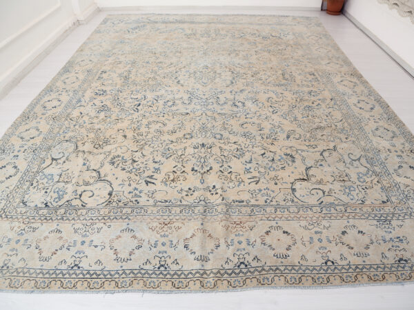 Vintage Oriental Rug